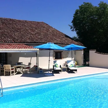 La Rocheraie D'hote B&B