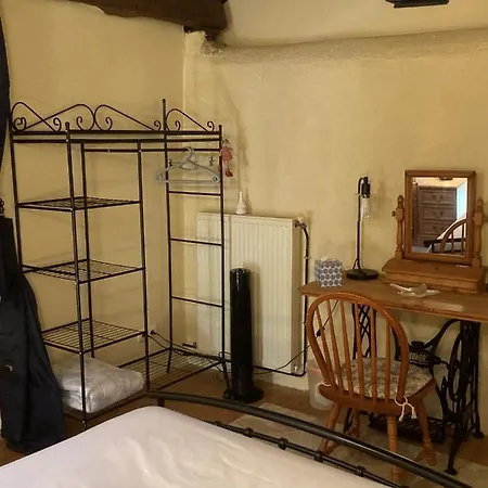 La Rocheraie D'hote B&B